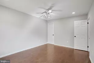 5693 Summer Oak Way, Burke, VA 22015 - Photo 22