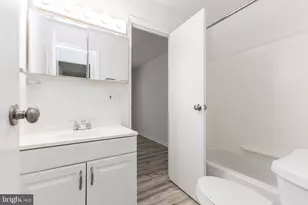 1183 Autumnhaze Ct, Herndon, VA 20170 - Photo 14