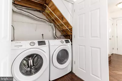 1024 Queens Court, Herndon, VA 20170 - Photo 8