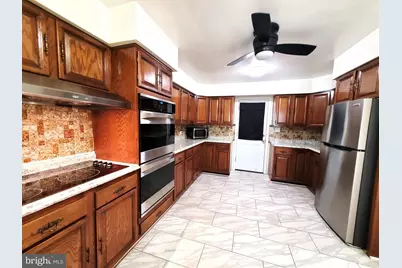 6409 Higham Drive, Alexandria, VA 22310 - Photo 16