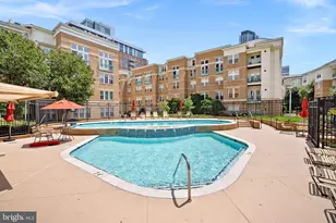 12001 Market St, Reston, VA 20190 - Photo 42