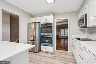 7422 Chummley Ct, Falls Church, VA 22043 - Photo 22