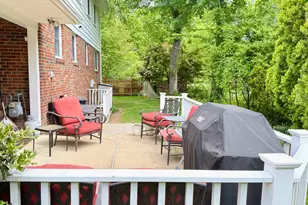 1701 Pebble Beach Dr, Vienna, VA 22182 - Photo 16