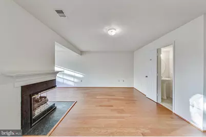 2408 Simpkins Farm Drive, Herndon, VA 20171 - Photo 18