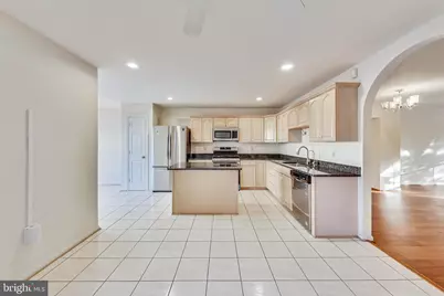 2408 Simpkins Farm Drive, Herndon, VA 20171 - Photo 2