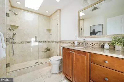 6036 Armstrong Court, Alexandria, VA 22315 - Photo 20