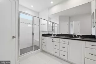 14421 Beckett Glen Cir, Chantilly, VA 20151 - Photo 24