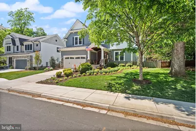 121 Tapawingo Road SW, Vienna, VA 22180 - Photo 4