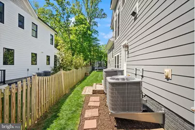 121 Tapawingo Road SW, Vienna, VA 22180 - Photo 76