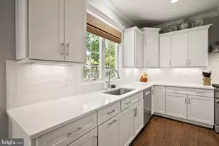 121 Tapawingo Rd SW, Vienna, VA 22180 - Photo 24