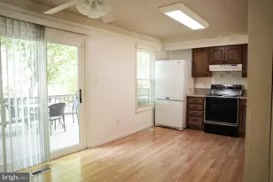 7691 Northern Oaks Ct, Springfield, VA 22153 - Photo 4