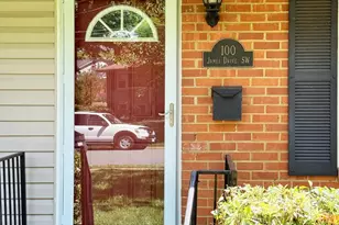 100 James Dr SW, Vienna, VA 22180 - Photo 2