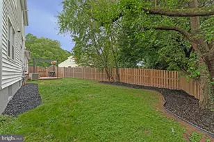 1603 Hiddenbrook Dr, Herndon, VA 20170 - Photo 44