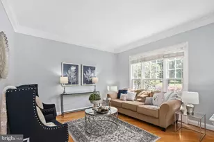5276 Winter View Dr, Alexandria, VA 22312 - Photo 4