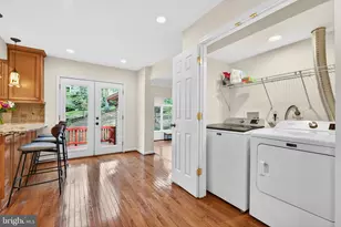 1626 Montmorency Dr, Vienna, VA 22182 - Photo 18
