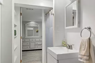 5834 Edgehill Dr, Alexandria, VA 22303 - Photo 38
