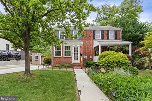5834 Edgehill Dr, Alexandria, VA 22303 - Photo 1
