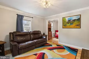 5834 Edgehill Dr, Alexandria, VA 22303 - Photo 10
