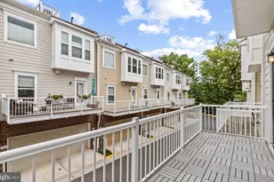 9653 Pullman Pl, Fairfax, VA 22031 - Photo 18