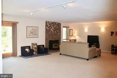 1118 Challedon Road, Great Falls, VA 22066 - Photo 18