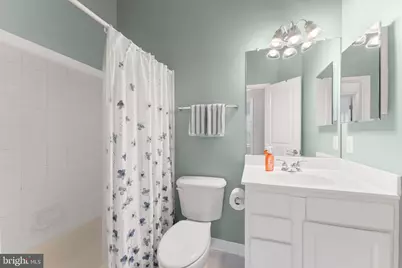 7366 Stream Bluff Way, Springfield, VA 22153 - Photo 28