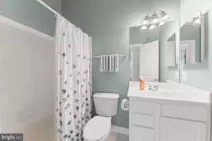 7366 Stream Bluff Way, Springfield, VA 22153 - Photo 28