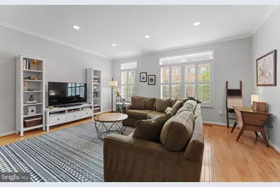 7366 Stream Bluff Way, Springfield, VA 22153 - Photo 8