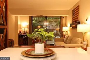 1808 Old Meadow Rd, McLean, VA 22102 - Photo 8