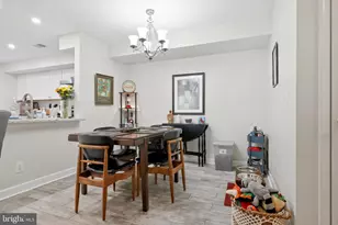 3804 Ridge Knoll Ct, Fairfax, VA 22033 - Photo 10