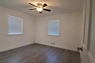 8303 Brixton St, Springfield, VA 22152 - Photo 4