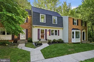 2961 Ellenwood Dr, Fairfax, VA 22031 - Photo 2