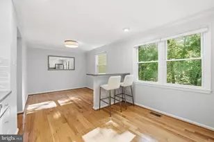 2961 Ellenwood Dr, Fairfax, VA 22031 - Photo 6