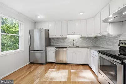 2961 Ellenwood Drive, Fairfax, VA 22031 - Photo 4