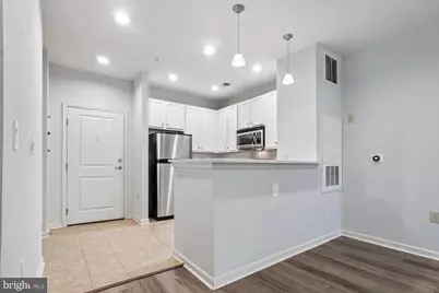 2665 Prosperity Avenue #116, Fairfax, VA 22031 - Photo 8