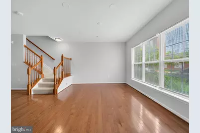 6055 Wicker Lane #127, Centreville, VA 20121 - Photo 6