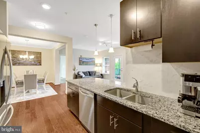 2907 Bleeker Street #3-206, Fairfax, VA 22031 - Photo 14