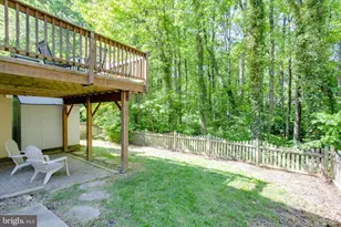 10582 Reed's Landing Cir, Burke, VA 22015 - Photo 32