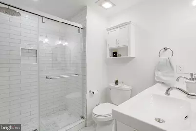 10582 Reeds Landing Circle, Burke, VA 22015 - Photo 20