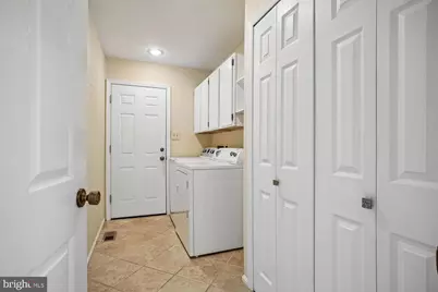 5303 Dunleigh Court, Burke, VA 22015 - Photo 20