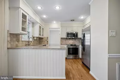 5303 Dunleigh Court, Burke, VA 22015 - Photo 10