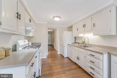 3195 Stonehurst Drive, Fairfax, VA 22031 - Photo 18