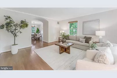 3195 Stonehurst Drive, Fairfax, VA 22031 - Photo 4