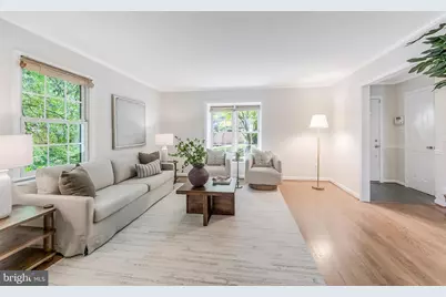 3195 Stonehurst Drive, Fairfax, VA 22031 - Photo 6