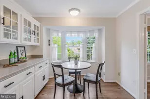 3195 Stonehurst Dr, Fairfax, VA 22031 - Photo 14