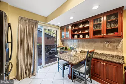 6813 Landor Lane, Springfield, VA 22152 - Photo 18