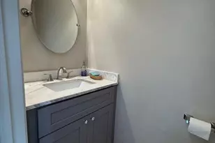 6742 Rockledge Pl, Centreville, VA 20121 - Photo 12