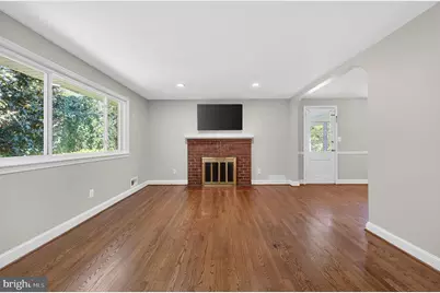 4037 Oxford Street, Annandale, VA 22003 - Photo 6
