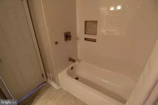 6055 Meyers Landing Ct, Burke, VA 22015 - Photo 24