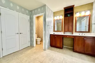 5643 Tower Hill Cir, Alexandria, VA 22315 - Photo 36
