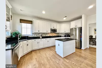 5643 Tower Hill Circle, Alexandria, VA 22315 - Photo 12